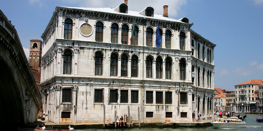 Palazzo dei Camerlenghi